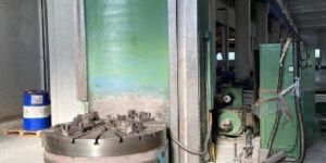 Vertical Lathe Titan