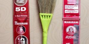 Strawberry Nice Grass Broom