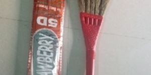 Strawberry Sada Grass Broom
