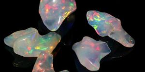 T82 Polished Opal Stones