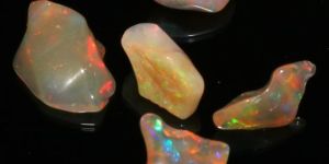 T84 Polished Opal Stones