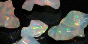 T85 Polished Opal Stones