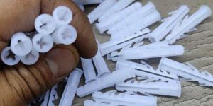 HDPE White Wall Plug