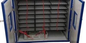 Poultry Electric Incubator