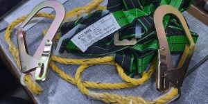 Double Hook Safety Belt