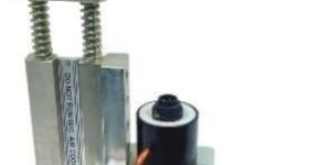 Ultrasonic Textile Cutting and Sealing Machine