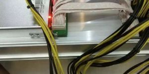 Bitmain Antminer L3+ with APW 3+ + Power Supply Scrypt