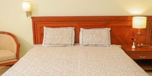 Sativus Jaal Bedsheet Set