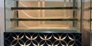 Sweet Display Counter