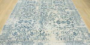 HAND KNOTTED RUG1