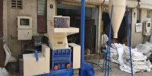 Pet Bottle Grinding Machine