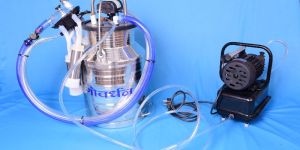 MT-01 Milking Machine