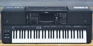 yamaha psrsx700 61-key mid-level arranger keyboard