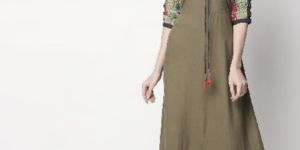 RIYAZ GANGJI LIBAS Womens Rayon Printed Regular Kurti Brown