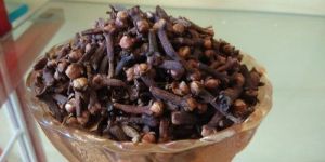 Clove Pods