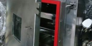 Vacuum Oven