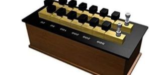 Resistance Box 1 to 1000 Plug Type