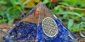 BEAUTIFUL LAPIS LAZULII ORGONE PYRAMIDS