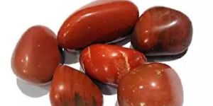 Red Jasper Tumbled Stone