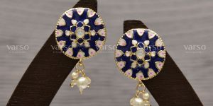 Minimal Chandlier Earring