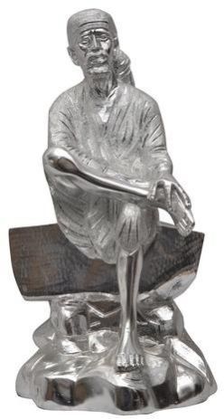 Sai Baba Statue