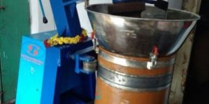 Single Phase Coconut Oil Extraction Machine