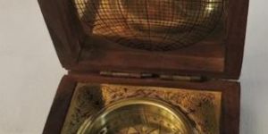 Antique Box Compass