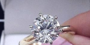 the Iconic Solitaire Engagement Ring