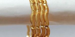 RD30002 Gold Plated Zig Zag Brass Bangles
