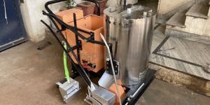 Thermoplastic Road Marking Machine