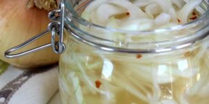 White Onion Pickle