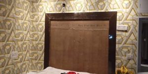 Customized Wallpaper Designing Service