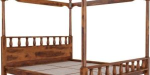 Wooden Poster Bed