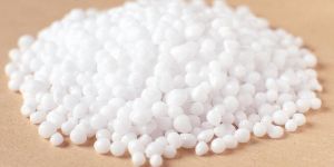Uncoated Urea Fertilizer