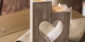 Wooden Heart Shape Candle Stand