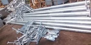 Hot Dip Galvanized Solar Pole