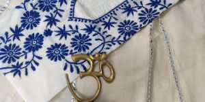 Lucknowi Embroidered Kurti