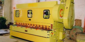 President over Crank Shearing Machine