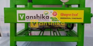 Double Bucket Milking Machine