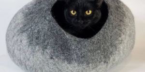 Wool Cat Cave