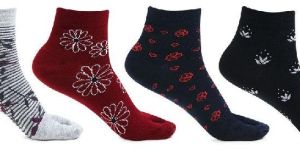 Womens Woolen Thumb Socks