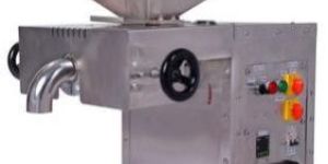 Table Top Oil Expeller Machine