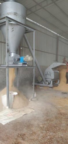 Wood Grinding Machine