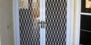 Aluminium Mesh Door