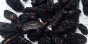 Fresh Black Raisins