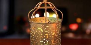 Round Shape Metal Lantern