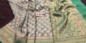 Banarasi Semi Georgette Dyeable Silk Saree