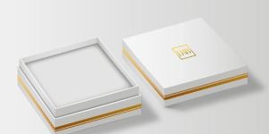 Luxury Saffron Packaging Boxes