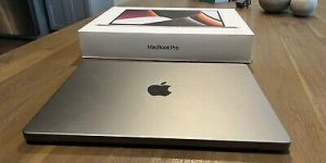 512 Gb M1 Space Grey Apple MacBook Pro