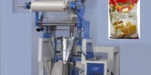 Puttu Maavu Packing Machine